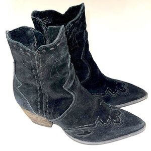 Matisse Black Ankle Boots